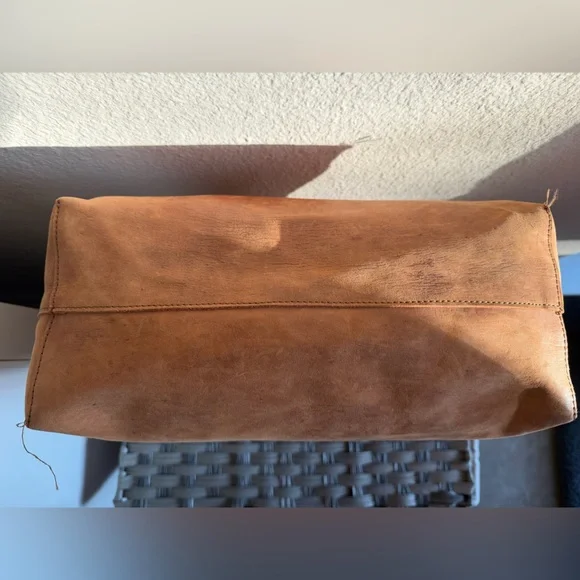 Brown Leather Tote Bag with Pouch – Handmade in Ethiopia - Picture 7 of 13